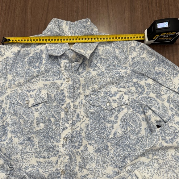CEDAR ROSE  Women Small Long Sleeve Pearl Snap Western Shirt Blue Paisley Floral - Picture 10 of 13